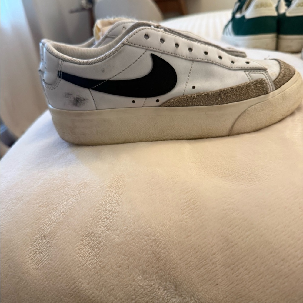 Nike Blazer - Platform Size 7.5